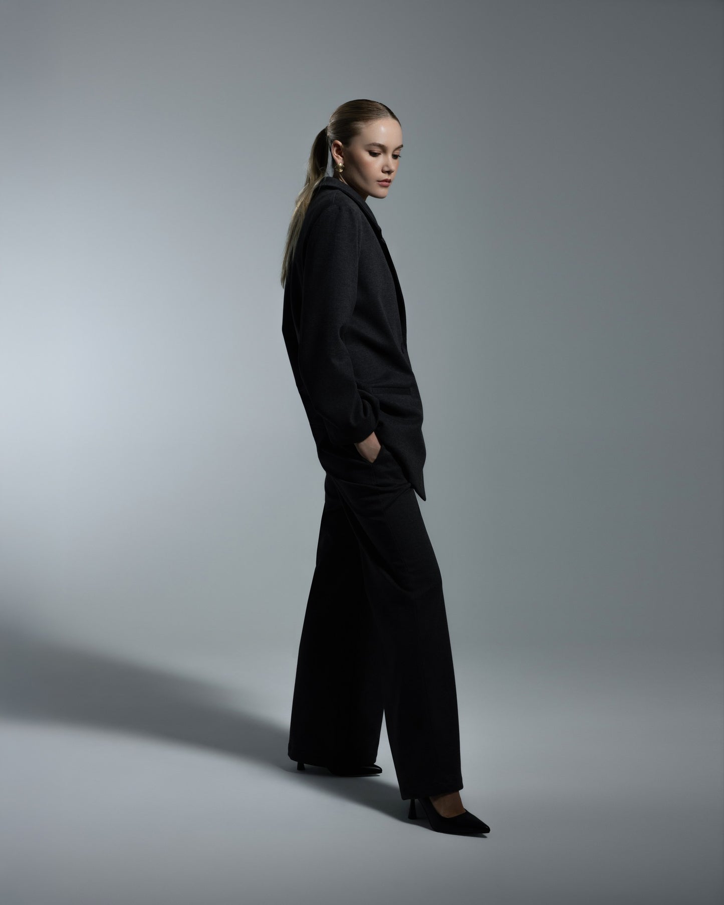 Essential set No.1 - Charcoal